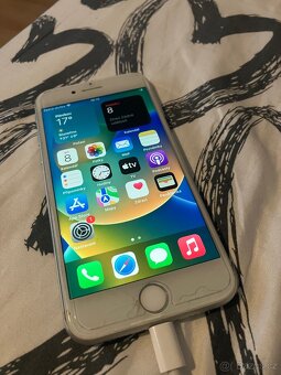 iPhone 8 silver 64gb není plně funkční - 13