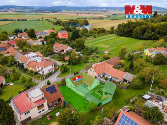 Prodej rodinného domu, 641 m², Uhřice - 13