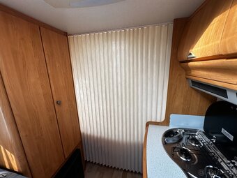 Karavan Hobby 400 SF,2003,stan, držák kol - 13