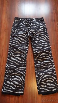 Oblečení a doplňky na lyže/ snowboard - ceny v textu - 13