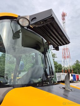 JCB TM 220 4X4 čelní nakladač s teleskopem - 13