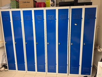 Vybavení prodejny - 13