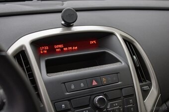 Opel Astra J 1.4 74 kW - 13