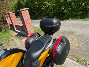 Honda Transalp  700 - 13