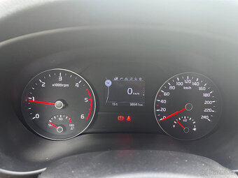Kia Sportage, 1,7crdi-85kw, CZ, servis, TZ - 13