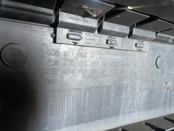 Přední část Audi A6 4G - světla a nárazník - 13