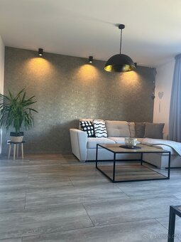 2+1 byt Vsetín, Trávníky - 13