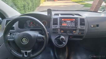 VW Multivan T5. 2.0Tdi 103kw Comfortline servis VW rok 2012 - 13