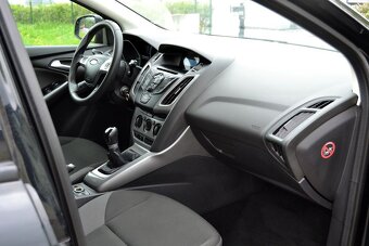 Ford Focus 1.6i 16V 92kW Style Plus - 13
