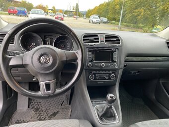 VW GOLF 2010 1.6 TDI 77kW GTI Kola-Výhřev-Klima-Navi - 13