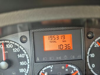 Obytný automobil FIAT KNAUS, 6 místný - 13