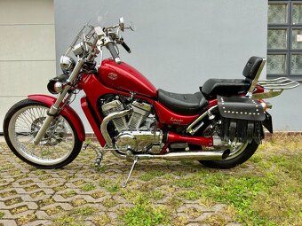 Suzuki vs 800 Intruder - 13