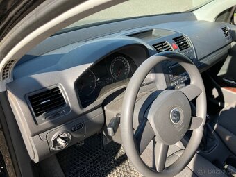 Volkswagen Golf V - 13