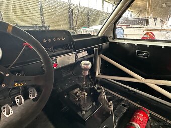 Volkswagen Golf závodní 1991 GTI raketa Rallye, cca 200 koní - 13