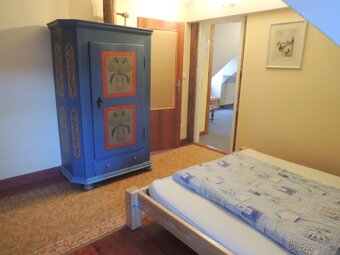 Prodej ubytovacího zařízení s možností prodejny a bydlení - 13