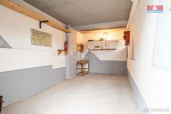 Prodej bytu 3+1 s garáží a pozemkem, 91 m², Svéradice - 13