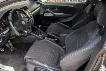 Volkswagen Scirocco 1.4 TSI 160k - 118 kW - 13