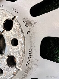 5x120 R17 Volkswagen T7 Originál Alu disky - ET 60 - 13