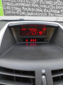 Peugeot 207, 1.4i,  70KW Nové v ČR - 13