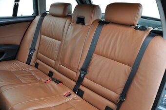 BMW E61 525i (3,0l) - 13