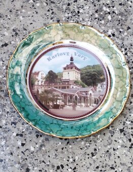 Sklo,porcelán a keramika viz fota. Cena za kus 150 Kč. - 13