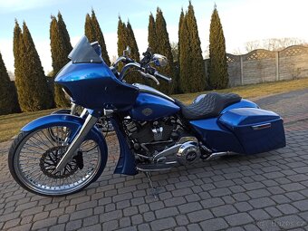 Road Glide Bagger - 13