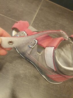 Sandále - sandály Essi, velikost 34 - 13