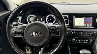 KIA Niro 1.6 HEV DCT - 13