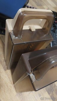 Stojany boxy MC - 13