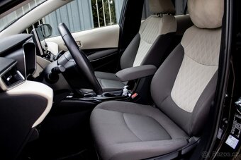 Toyota Corolla 1.8 Hybrid e-CVT Style Tech - 13