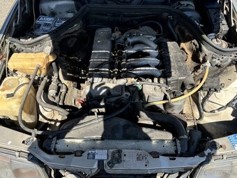 Mercedes W124 250D manual dovoz SRN - 13