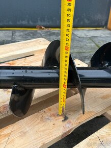 Hydraulický zemní vrták JPC Nový - 13