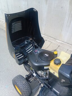Prodám zahradní traktor Partner 14.5Hp Hydro - 13