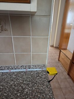 ZACHOVALÁ MASIVNÍ LOŽNICE BOROVICE - 13