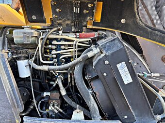 MECALAC 8 MCR MINI-BAGR - 13