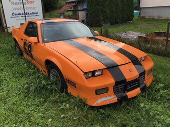 Prodam Chevrolet Camaro 2,8i,V6,Rv.1988 Veteranske SPZ - 13