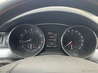 Superb 2 kombi 1.8 TSI 4x4 - 13