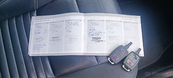 Volvo C30 2.0 diesel 110kw D3, 5 válec,r-design,2010 - 13