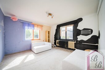 Prodej rodinného domu 6+2 se zahradou, Němčice, okres Mladá  - 13