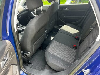 Peugeot 308 SW 1.2i 81KW Automat r.v2018 Nové v ČR - 13