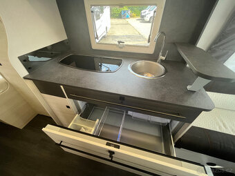 Sterckeman Evolution 542 LJ - 13