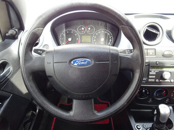 Ford Fiesta 1.3i,tažné zařízení,el.okna,auto do práce. - 13