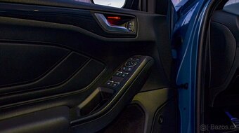 Ford Focus ST 2.3 - 13