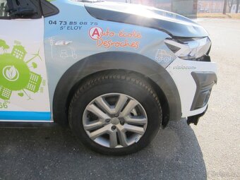 Dacia Jogger 1.0 TCe, 7 míst, 7.394 km - 13