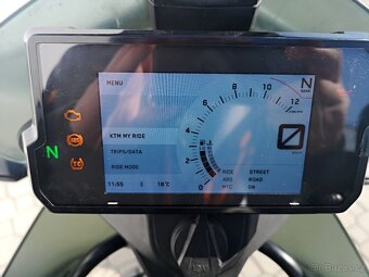 KTM 790 Adventure , 08/2020, nové v ČR ,1.majitel - 13
