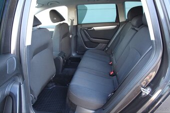PASSAT B7, 1.4TSI-90kw,6st.m,TRENDLINE,PDC+Samopark,Výhřev - 13