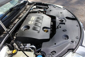 Toyota Avensis - 13