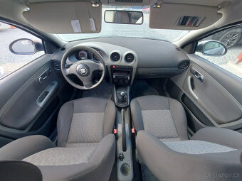Seat Cordoba 1,9 TDI Signo/ČR/KLIMA/TAŽNÉ ZAŘ/ - 13