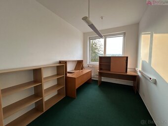 Pronájem kanceláře Valašské Meziříčí - 13