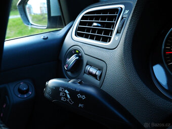 Volkswagen Polo V 1.4 63 kW - - - TOP výbava - 13